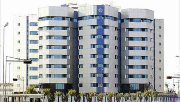 بنك السودان المركزي يحظر 20 شركة من العمل في صادر الذهب لفشلها في توريد العائدات